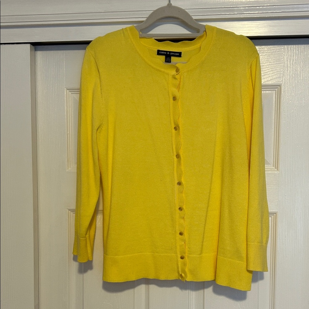 Lightweight & soft yellow cardigan sweater with 3/4 sleeves
